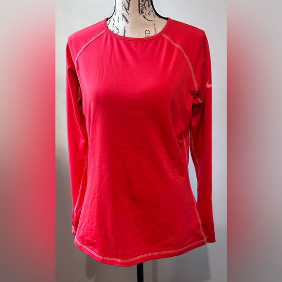 Nike Tops - 🔥🔥Nike Pro Women’s Long Sleeve Thermal Fleece-Lined Dri-FIT Top - Size Large